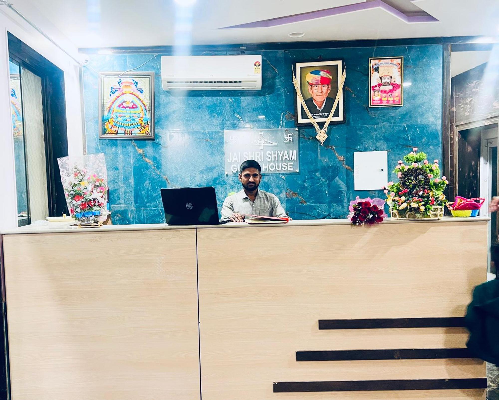 Shree Shyam Hotel Toran Dawar Khātu Esterno foto